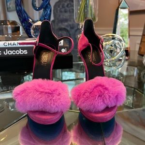 Suede fur heels size 36 made in Italy